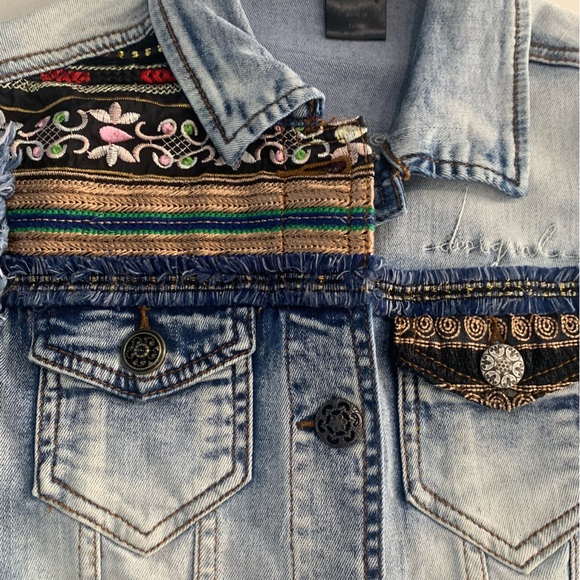 Desigual Denim Jacket Sz 34 Women Embellished Sequin Floral Knit Sleeves - Picture 10 of 11